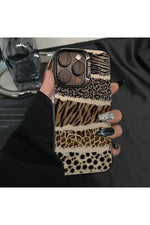 Load image into Gallery viewer, iPhone 12/12 Pro Uyumlu Kılıf Leopar Desenli Kahverengi Çizgili Metalik Tuşlu Kamera Kenar Çıkıntılı