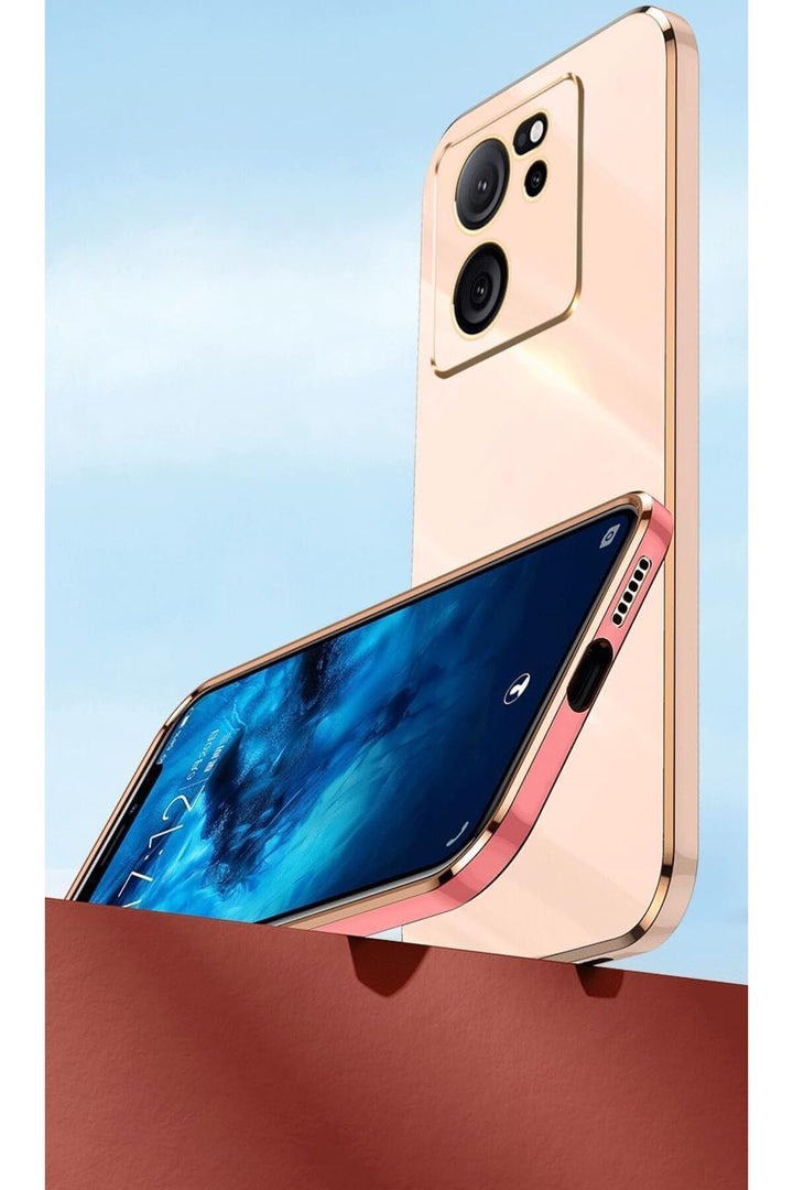 Xiaomi Mi 13T/13T Pro Uyumlu Kılıf Kamera Korumalı Gold Çizgili Siyah Silikon Parlak Koruyucu Kapak