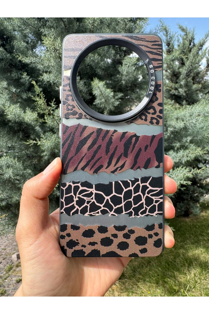 Realme 12 Pro Plus Uyumlu Kılıf Leopar Desenli Kahverengi Çizgili Metalik Tuşlu Kamera Çıkıntılı