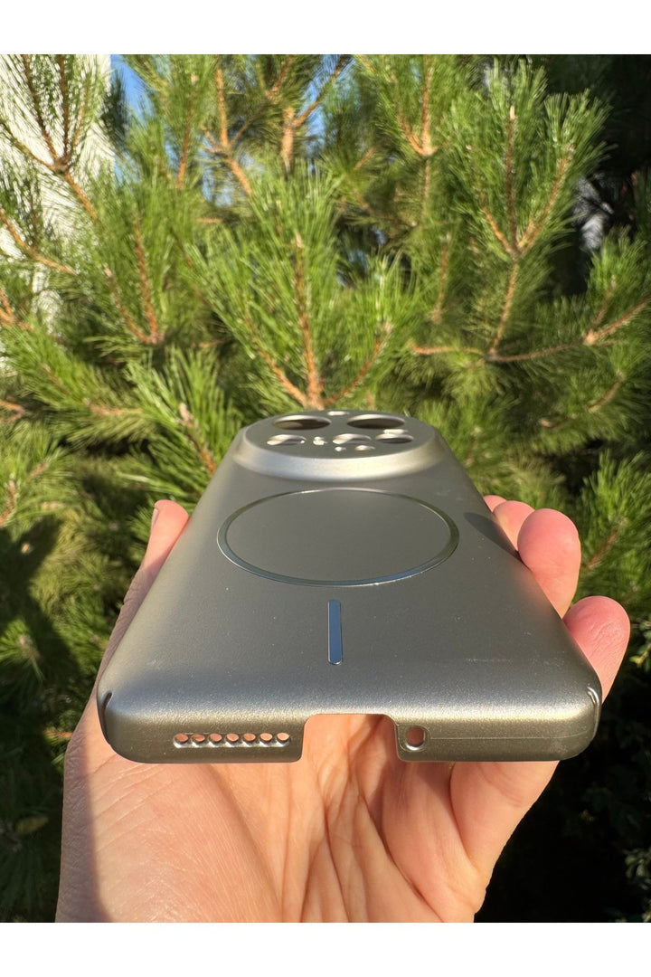 Xiaomi Mi 15 Ultra Uyumlu Magsafe Kılıf Sert Mat Kamera Koruyucu Kablosuz Şarj Destekli Arka Kapak